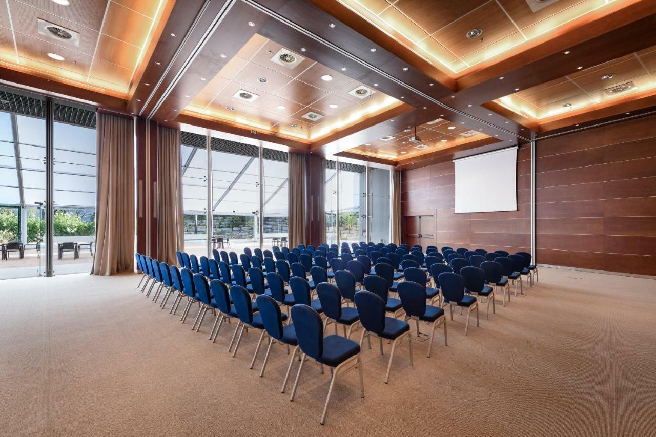 佩斯塔纳维拉阳光高尔夫度假酒店 维拉摩拉 外观 照片 The main conference room