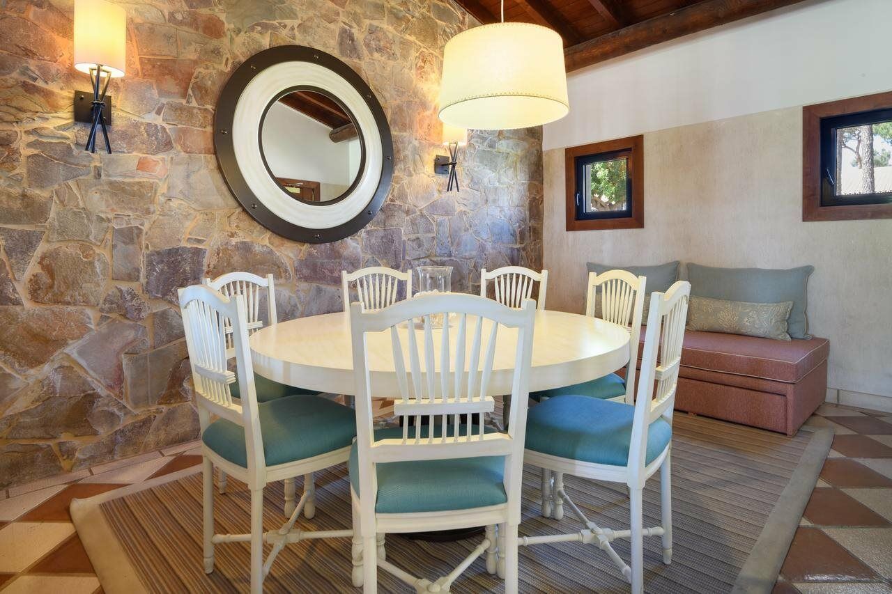 佩斯塔纳维拉阳光高尔夫度假酒店 维拉摩拉 外观 照片 A dining room